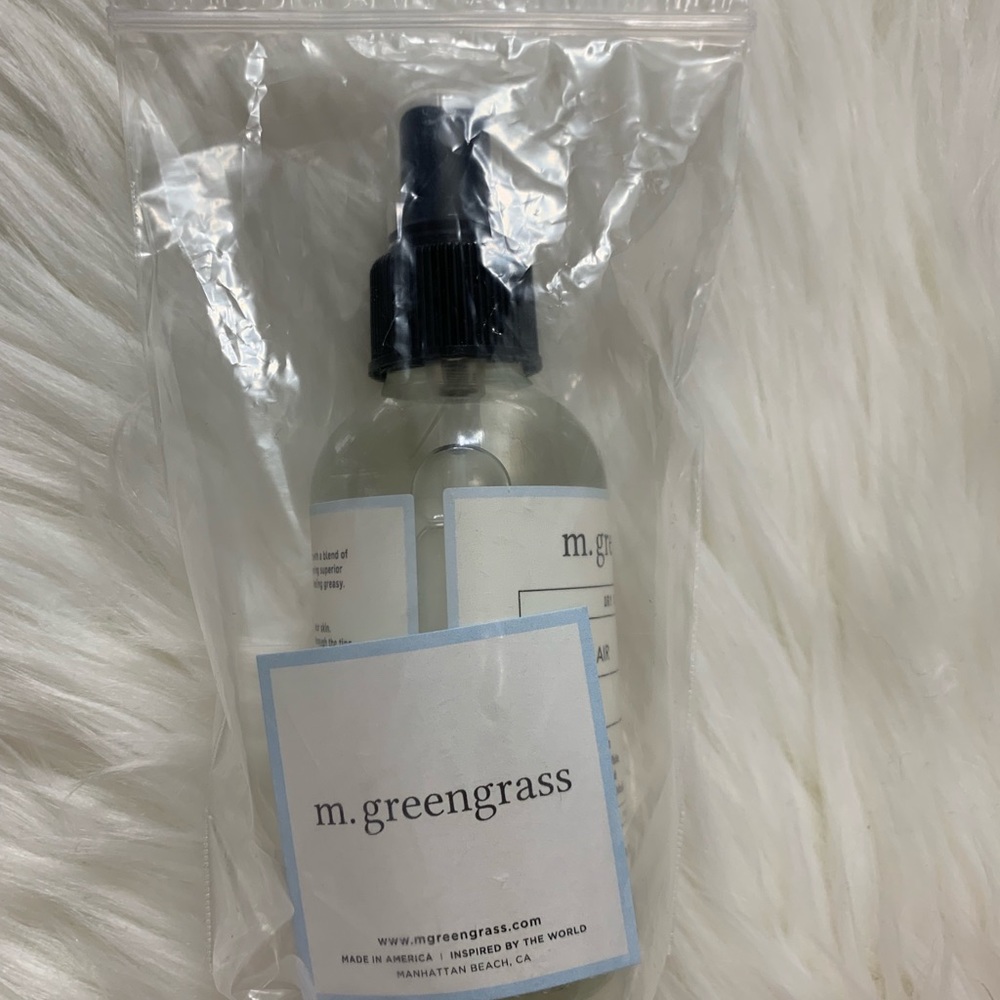 m. greengrass dry oil spray